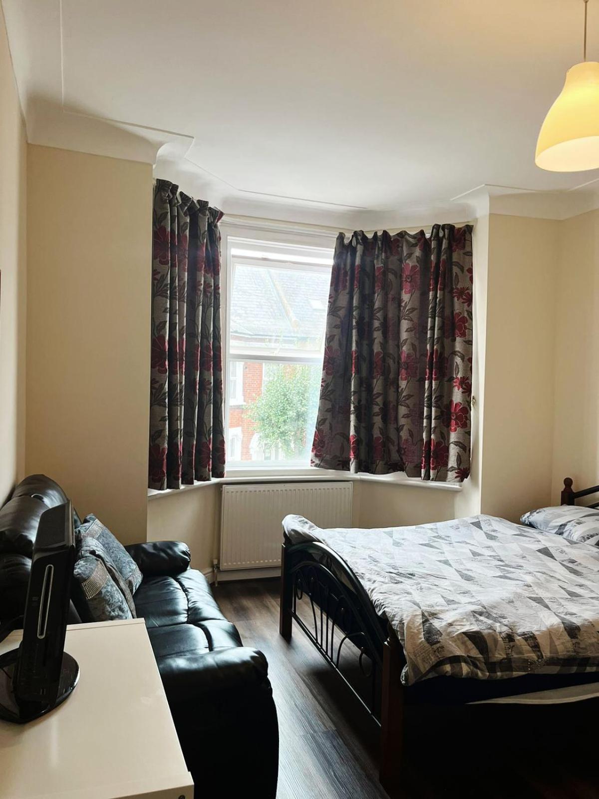 Nice And Pleasant Thornton Heath Exterior foto
